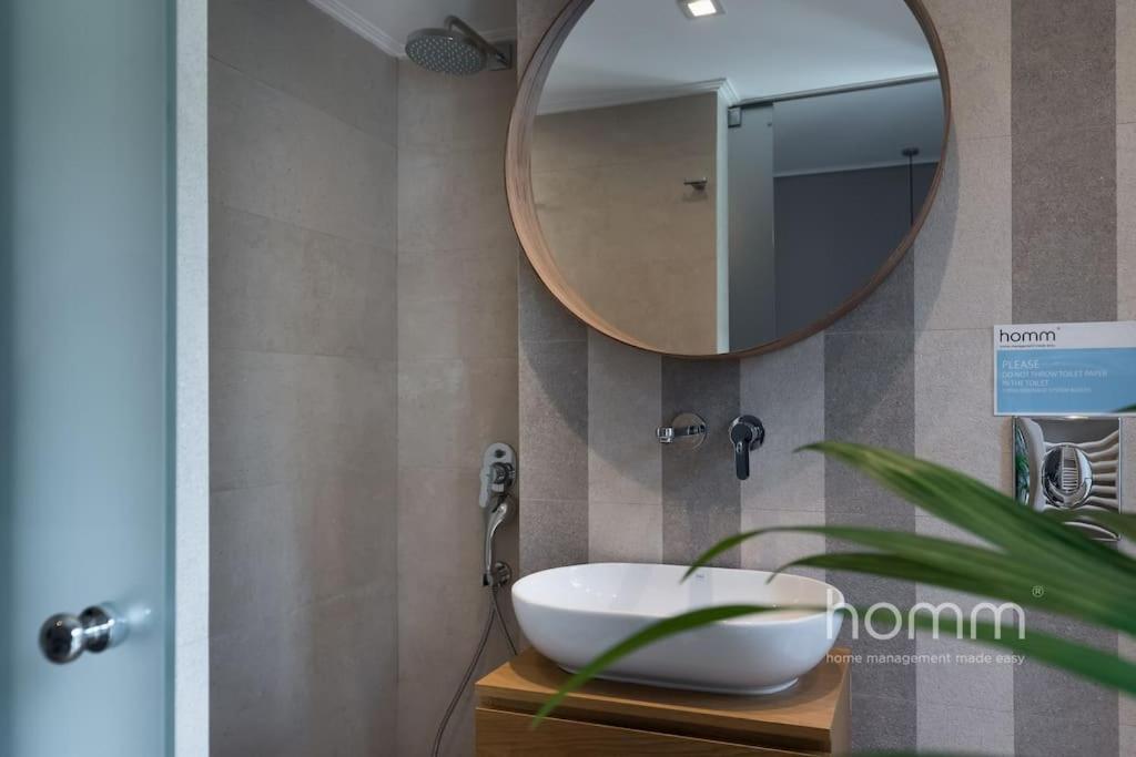 Renovated Homm Apartment In Lycabettus, Pitanis Str Athen Eksteriør bilde